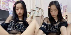 วัยรุ่นตัวเล็กยัดควยปลอม